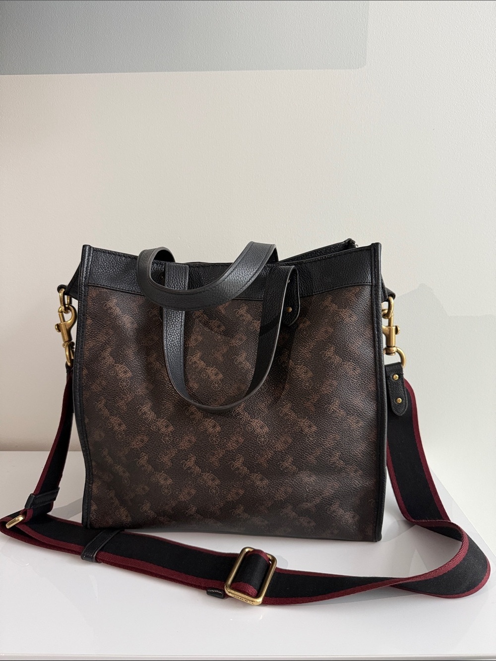 Coach Field Tote Bag in Classic Horse & Carriage Canvas